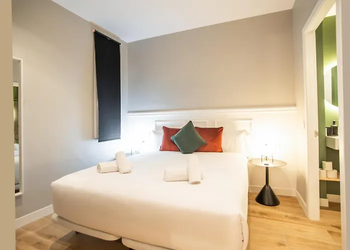 شقة 23mal1075- Beautiful 2br Near Sagrada Fa *