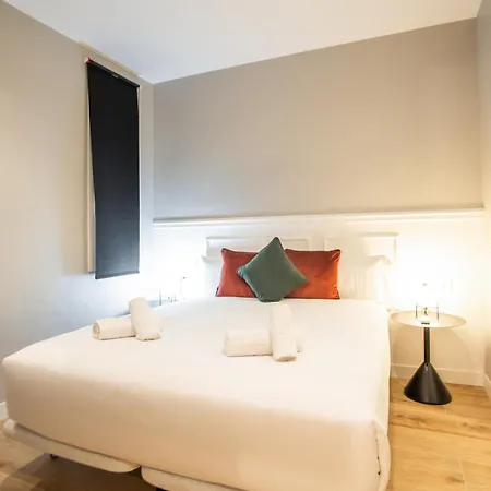 Apartment 23mal1075- Beautiful 2br Near Sagrada Fa *